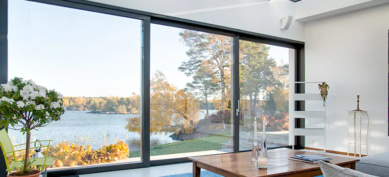 Custom Residential Window Tinting in Lake Magdalene, FL
