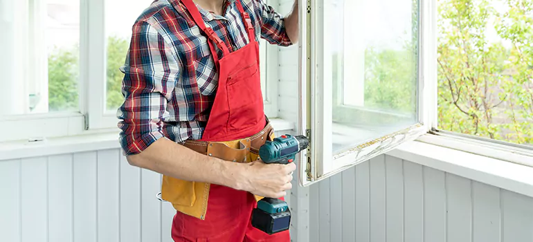 Storm Window Pane Replacement in Lake Magdalene, FL